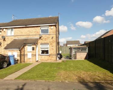 2 bedroom terraced for sale