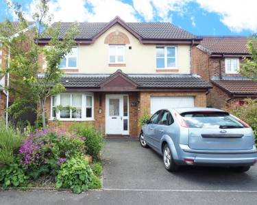 4 bedroom detached house for sale