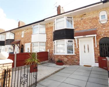 2 bedroom terraced for sale